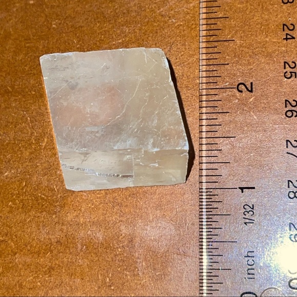 Optical Calcite raw piece B. - Picture 12 of 13